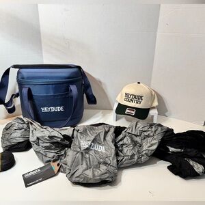 HEY DUDE CAMPING DELIGHT!!! NEW WITH TAGS
COOLER, HAMMOCK & HAT
